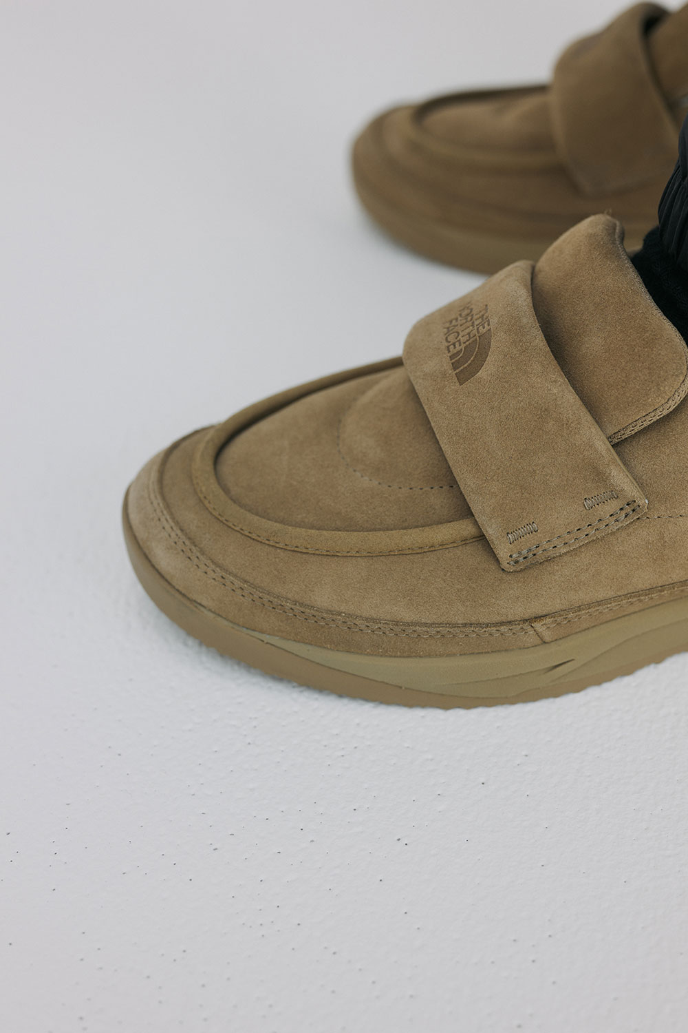NUPTSE LOAFER SUEDE