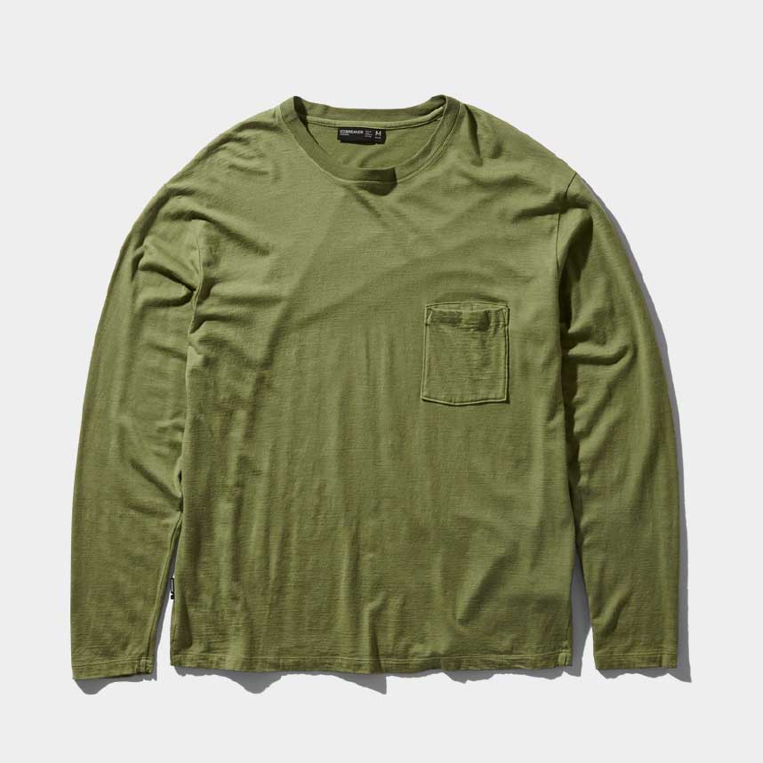M NATURE DYE LS POCKET CREWE
