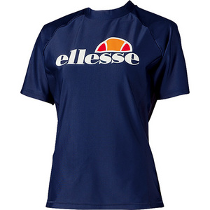 ラッシュガード