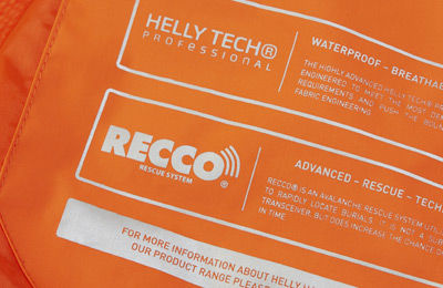 雪崩救助システムRECCO®搭載