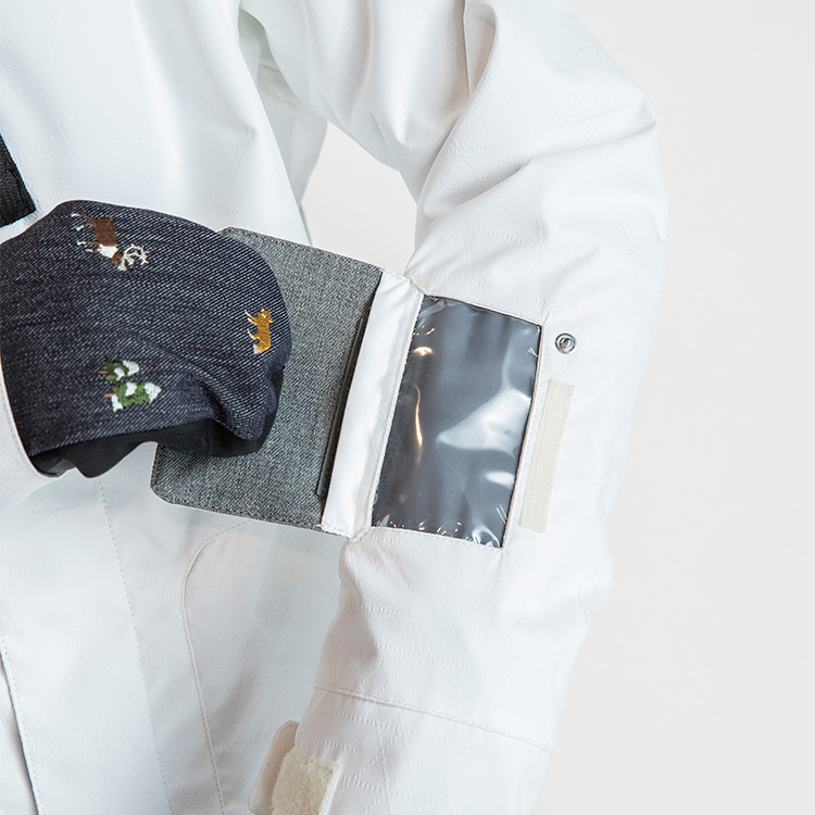 スリーブチケットホルダー