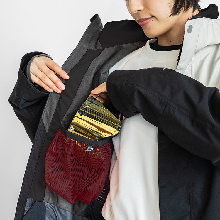 ゴーグルポケット