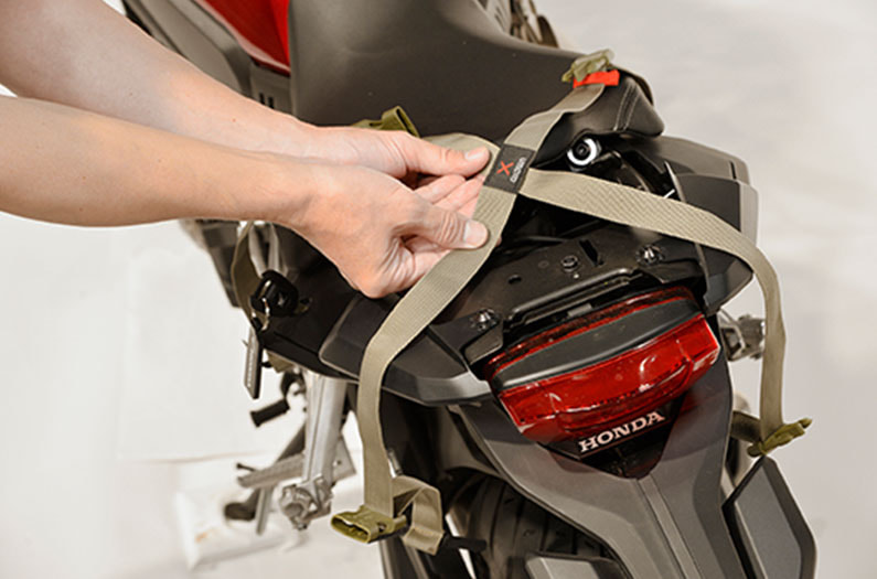 GWM X-OVER REAR BAG（クロスオーバー）リアバッグの取り付け方1