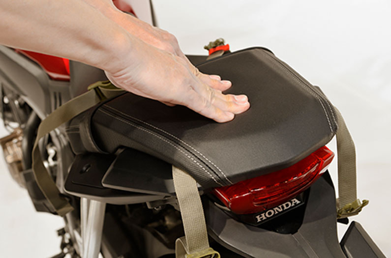 GWM X-OVER REAR BAG（クロスオーバー）リアバッグの取り付け方2