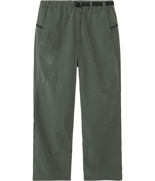 写真：NYLON MULTI PURPOSE PANTS