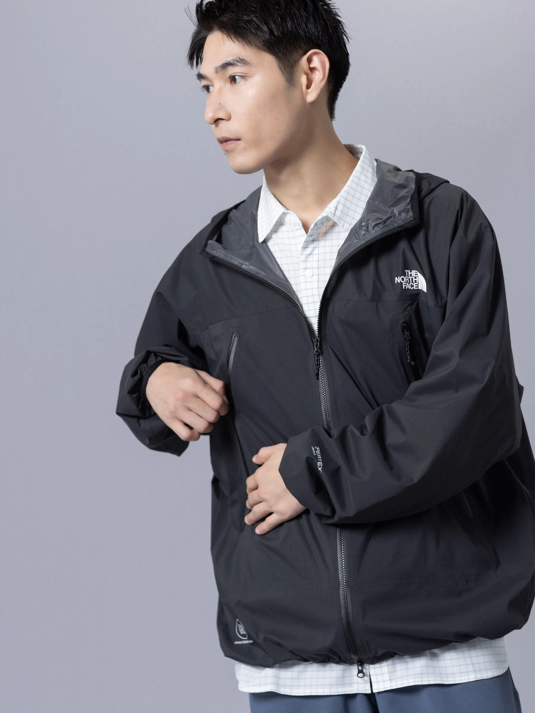 GAR LIGHT RAIN JACKETの着用写真