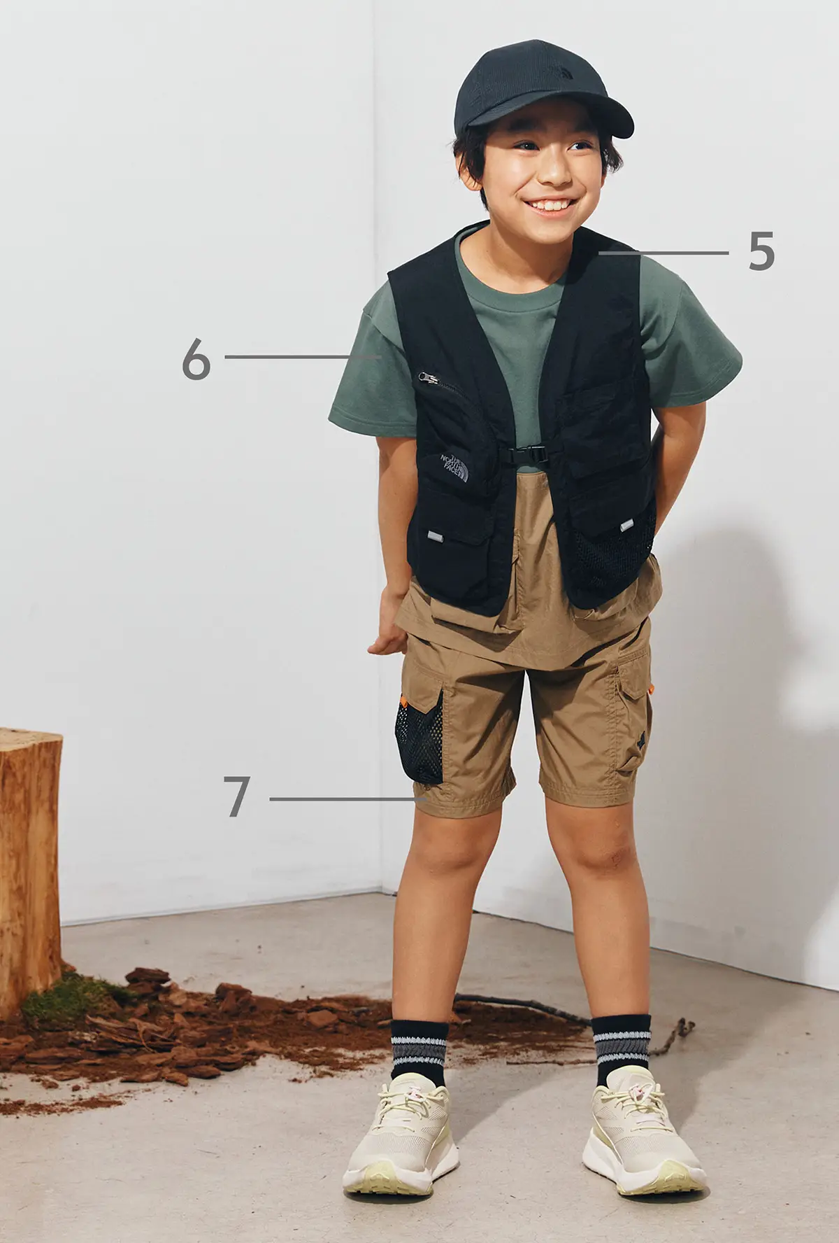 THE NORTH FACE KIDS ON FIELD