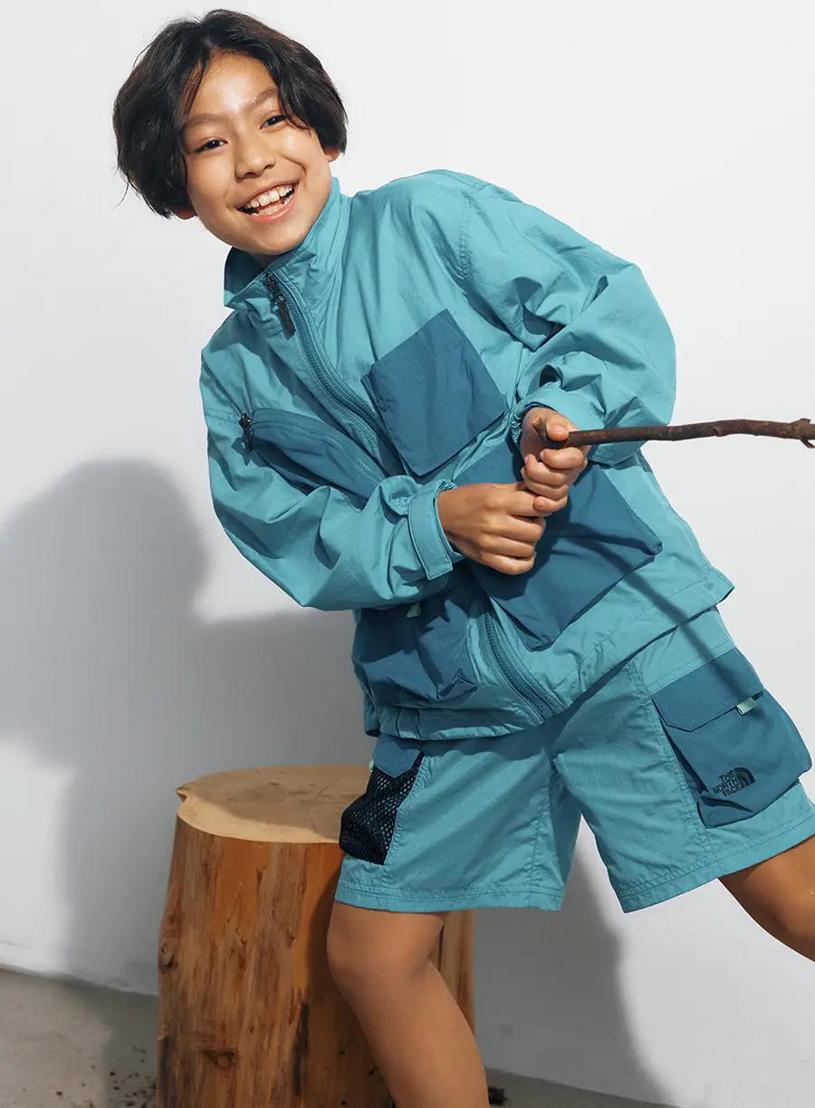 THE NORTH FACE KIDS ON FIELD