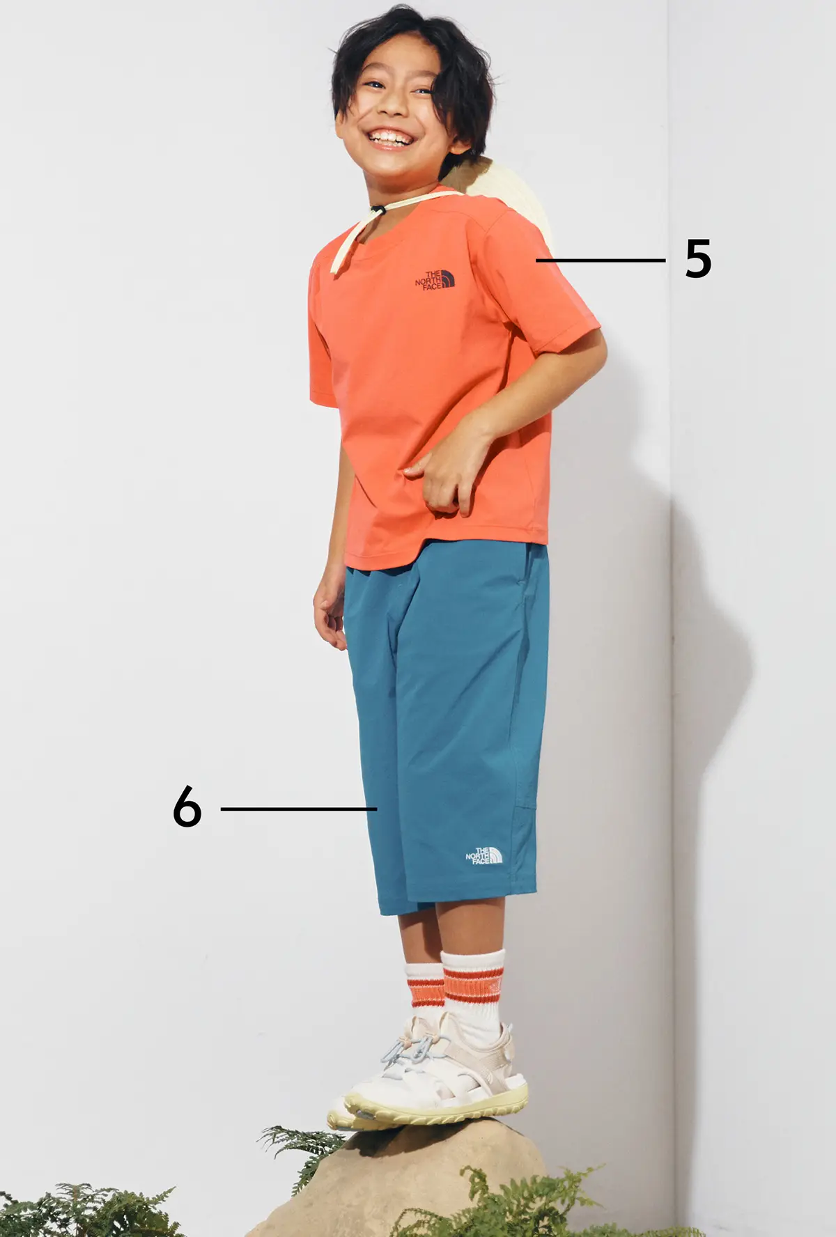 THE NORTH FACE KIDS IN WATER