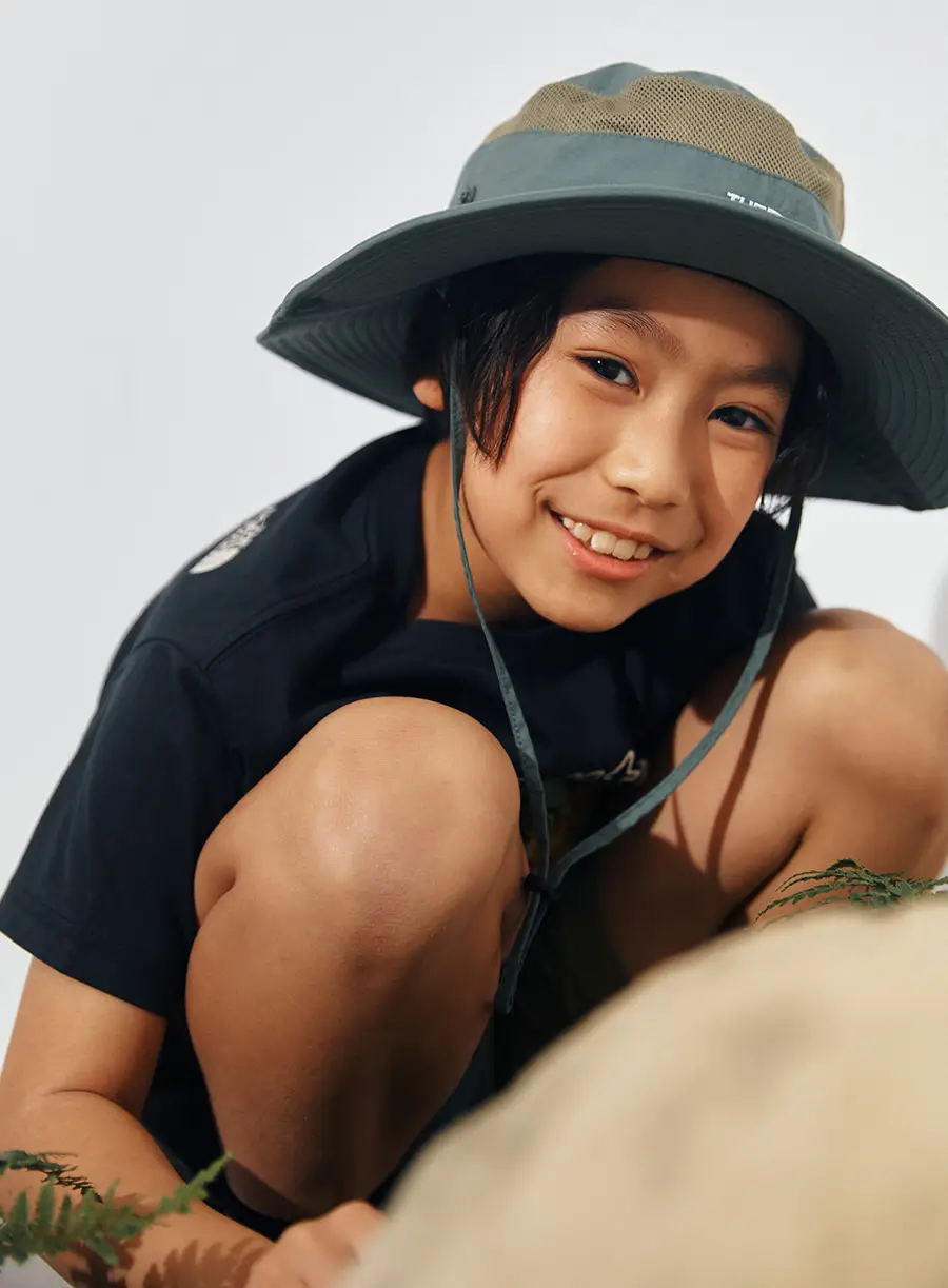 THE NORTH FACE KIDS IN WATER