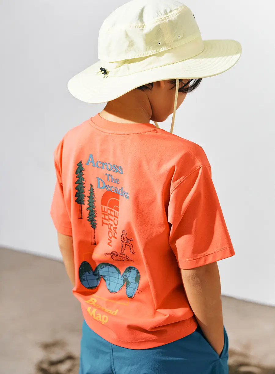 THE NORTH FACE KIDS IN WATER