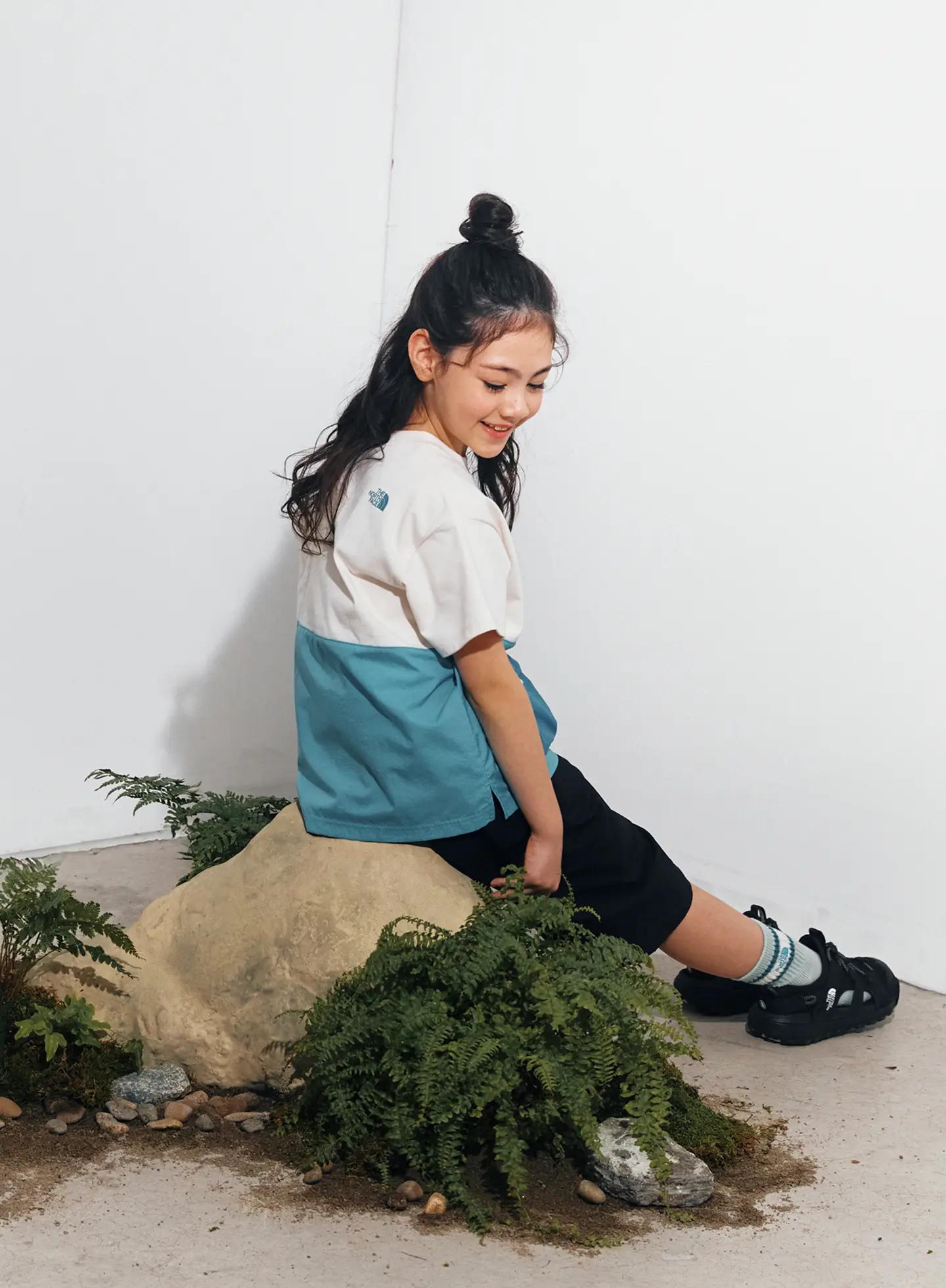 THE NORTH FACE KIDS IN WATER