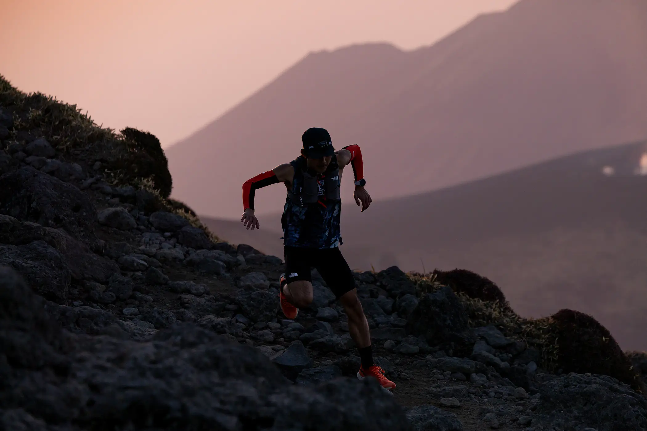 HST S/L Hypervent Crew & HST Fume 1