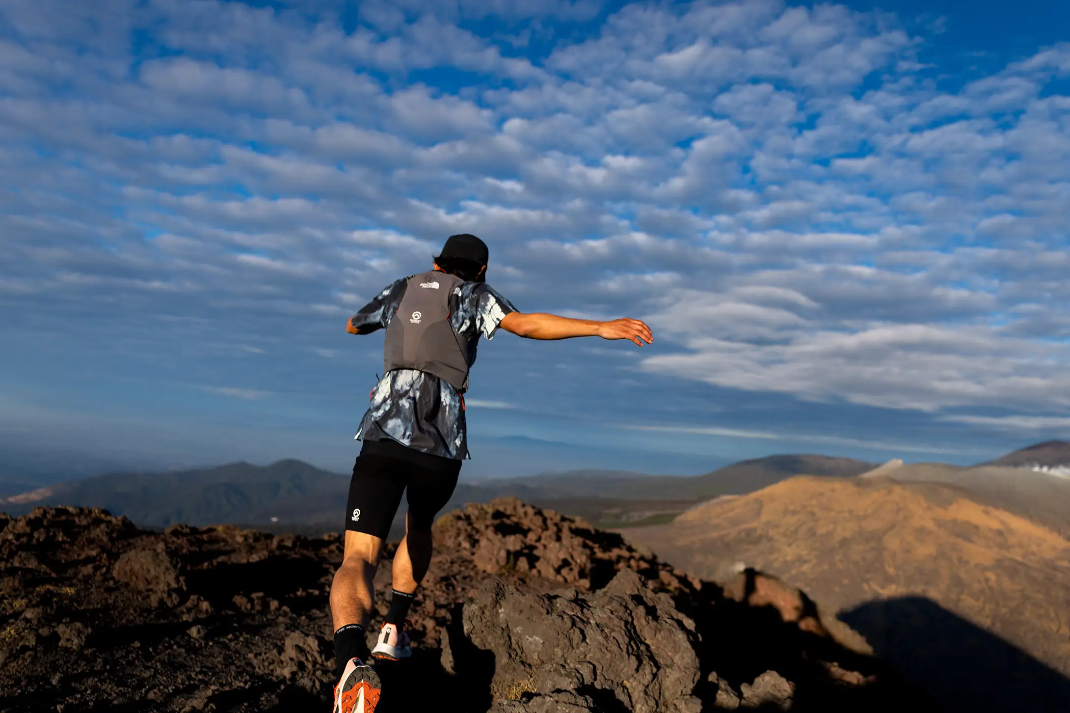 HST S/S Hypervent Crew