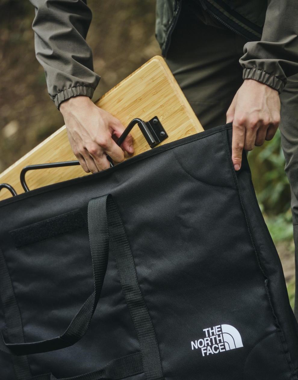 TNF Camp Table Slim | Online Camp Store | THE NORTH FACE CAMP