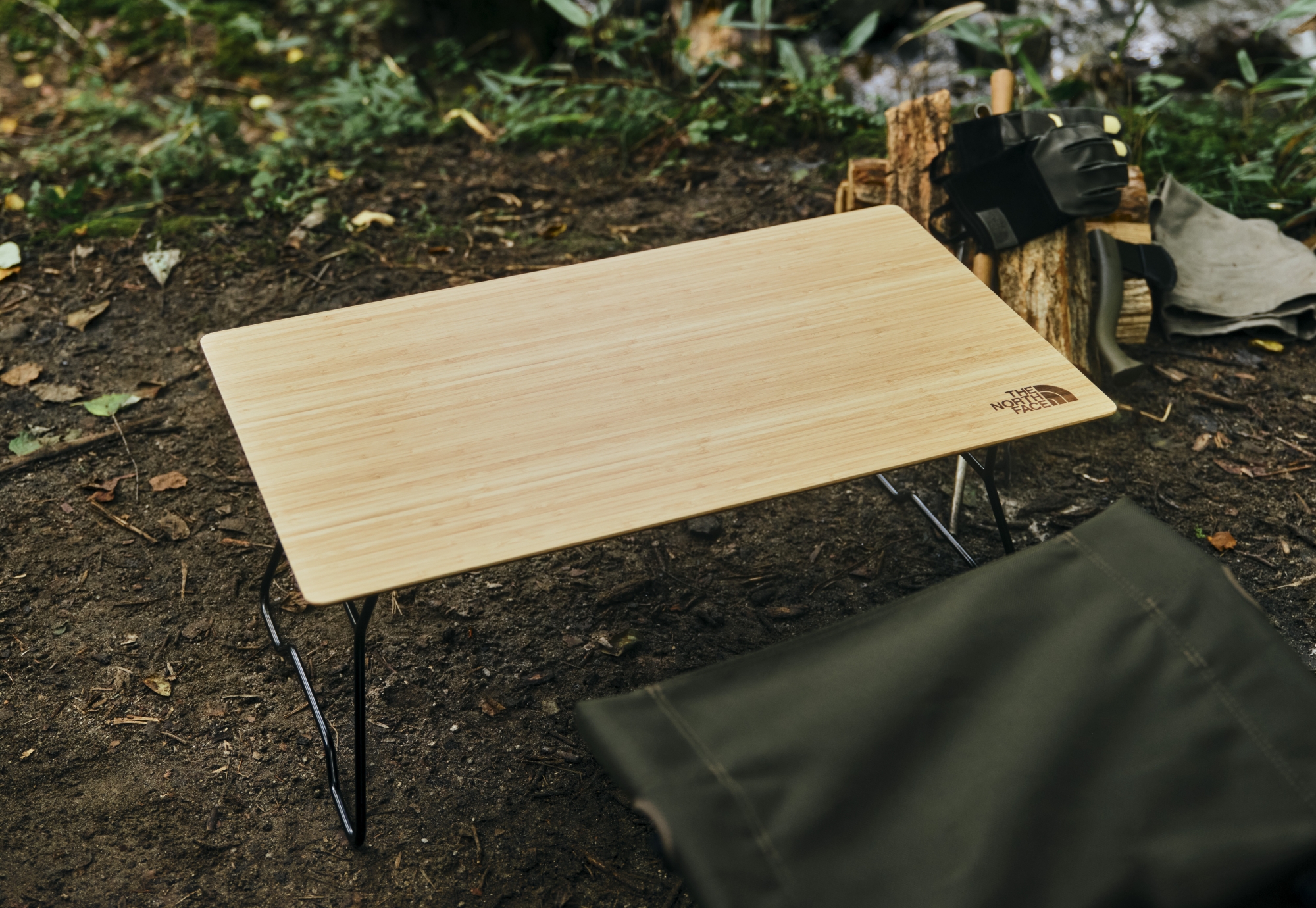 TNF Camp Table Slim | Online Camp Store | THE NORTH FACE CAMP