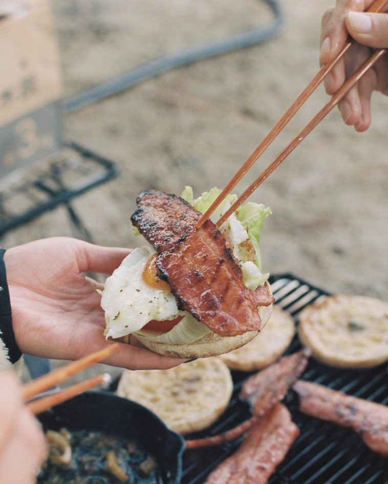 朝食も手を抜かない<br />
見た目はもちろん、おいしさも重視