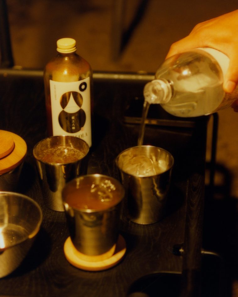 お酒を飲まない2人は <br />
ノンアルのスペシャルドリンクを 