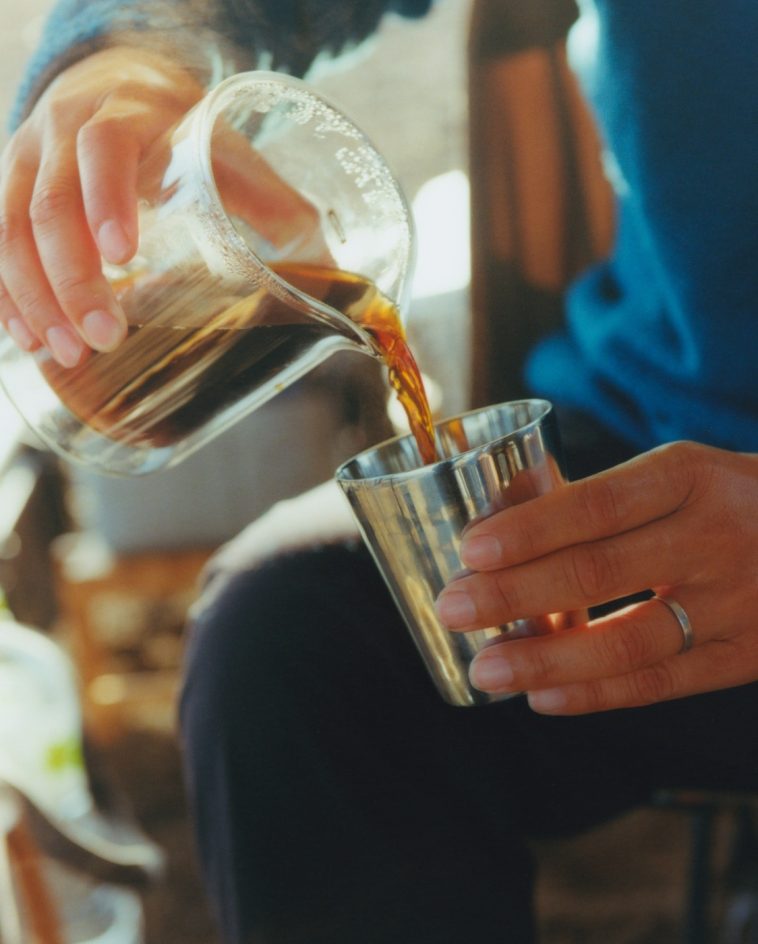 1日常とキャンプを <br />
ボーダレスに繋ぐギアたち