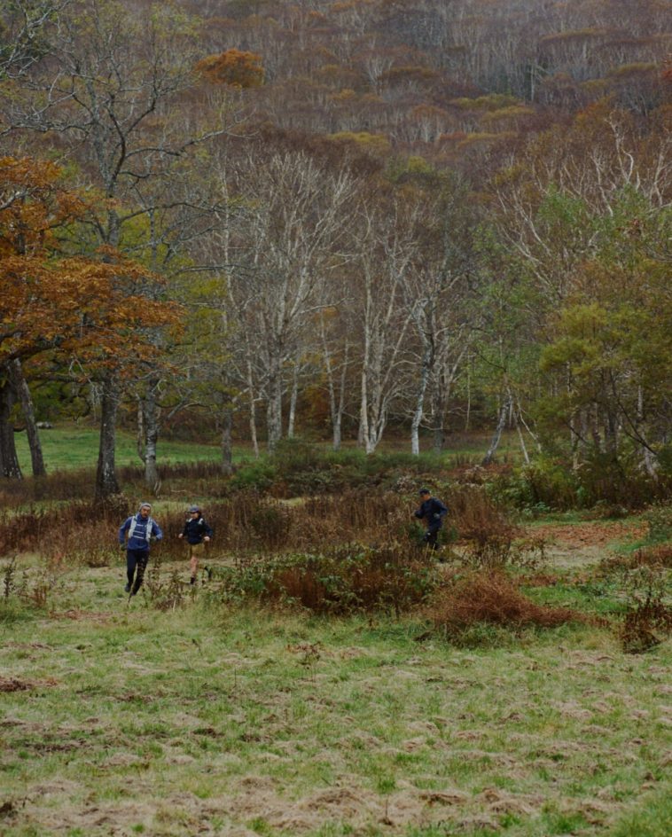 新鮮な空気を楽しむ<br />
早朝ランへ出発